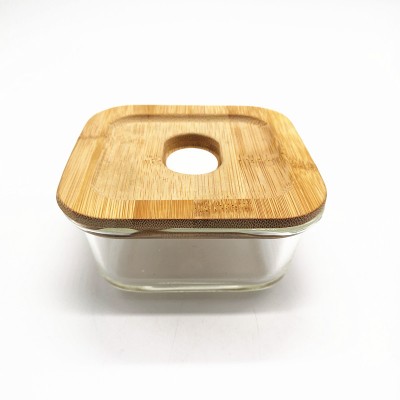 Square glass bowl with bamboo lid